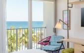 Туры в отель Plunge Beach Resort Туры в отель Plunge Beach Resort