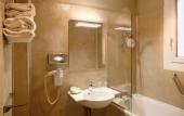Туры в отель Hotel de La Motte Picquet Туры в отель Hotel de La Motte Picquet