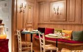 Туры в отель Hotel de La Motte Picquet Туры в отель Hotel de La Motte Picquet