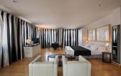 Туры в отель Hotel Trias Туры в отель Hotel Trias