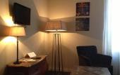 Туры в отель Hotel de l'Amphitheatre Туры в отель Hotel de l'Amphitheatre