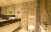 Туры в отель De Keyser Hotel Туры в отель De Keyser Hotel