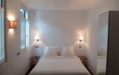 Туры в отель Urban Style Biarritz Hotel du Relais Туры в отель Urban Style Biarritz Hotel du Relais
