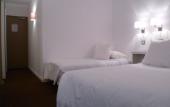 Туры в отель Urban Style Biarritz Hotel du Relais Туры в отель Urban Style Biarritz Hotel du Relais