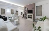 Туры в отель Dafne B&B Туры в отель Dafne B&B