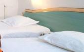 Туры в отель Hotel Restaurant Les Bergeronnettes Туры в отель Hotel Restaurant Les Bergeronnettes