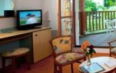 Туры в отель Hotel Restaurant Les Bergeronnettes Туры в отель Hotel Restaurant Les Bergeronnettes