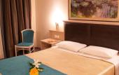 Туры в отель Iris Hotel Туры в отель Iris Hotel