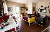 Туры в отель La Flamenka Hostel Туры в отель La Flamenka Hostel