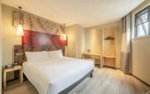 Туры в отель Ibis Hotel (Chengdu Wide and Narrow Alleys Central Hotel) Туры в отель Ibis Hotel (Chengdu Wide and Narrow Alleys Central Hotel)