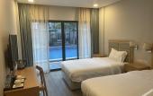 Туры в отель East Holiday Hotel Туры в отель East Holiday Hotel