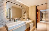 Туры в отель Maison L'OCCITANE Туры в отель Maison L'OCCITANE