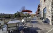 Туры в отель Cambria Hotel Lake Placid - Lakeside Resort Туры в отель Cambria Hotel Lake Placid - Lakeside Resort