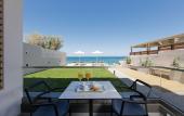 Туры в отель North Coast Seaside Suites Туры в отель North Coast Seaside Suites