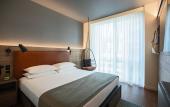 Туры в отель Moxy Paris Clamart Туры в отель Moxy Paris Clamart