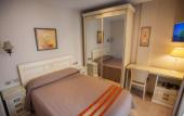 Туры в отель Hotel Versalles Туры в отель Hotel Versalles