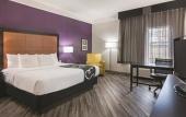 Туры в отель La Quinta Inn & Suites by Wyndham Orlando Airport Туры в отель La Quinta Inn & Suites by Wyndham Orlando Airport