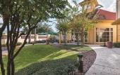 Туры в отель La Quinta Inn & Suites by Wyndham Orlando Airport Туры в отель La Quinta Inn & Suites by Wyndham Orlando Airport