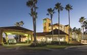 Туры в отель La Quinta Inn & Suites by Wyndham Orlando Airport Туры в отель La Quinta Inn & Suites by Wyndham Orlando Airport