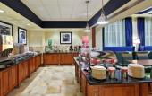Туры в отель Hampton Inn & Suites Orlando Airport @ Gateway Village Туры в отель Hampton Inn & Suites Orlando Airport @ Gateway Village