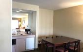 Туры в отель Anaheim Camelot Inn & Suites Туры в отель Anaheim Camelot Inn & Suites