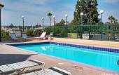 Туры в отель Anaheim Camelot Inn & Suites Туры в отель Anaheim Camelot Inn & Suites