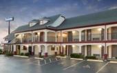 Туры в отель Super 8 by Wyndham Noman West Туры в отель Super 8 by Wyndham Noman West