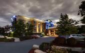 Туры в отель Holiday Inn Express Hotel & Suites Middleboro Raynham by IHG Туры в отель Holiday Inn Express Hotel & Suites Middleboro Raynham by IHG