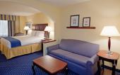 Туры в отель Holiday Inn Express Hotel & Suites Middleboro Raynham by IHG Туры в отель Holiday Inn Express Hotel & Suites Middleboro Raynham by IHG