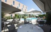 Туры в отель PoMo Hotel & Restaurant Туры в отель PoMo Hotel & Restaurant