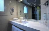 Туры в отель Hotel Le Cinq Hyper Centre Ville Туры в отель Hotel Le Cinq Hyper Centre Ville