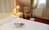 Туры в отель Hotel du Mail Туры в отель Hotel du Mail