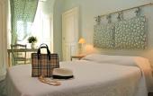 Туры в отель Hotel du Mail Туры в отель Hotel du Mail