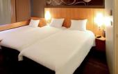 Туры в отель Ibis Les Herbiers Туры в отель Ibis Les Herbiers