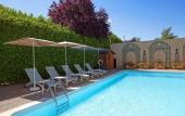 Туры в отель ibis Beaune Centre Туры в отель ibis Beaune Centre