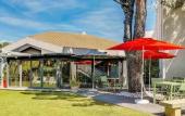 Туры в отель ibis Salon de Provence Sud Туры в отель ibis Salon de Provence Sud