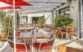 Туры в отель ibis Salon de Provence Sud Туры в отель ibis Salon de Provence Sud