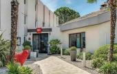 Туры в отель ibis Salon de Provence Sud Туры в отель ibis Salon de Provence Sud