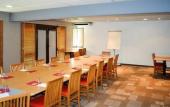 Туры в отель ibis Salon de Provence Sud Туры в отель ibis Salon de Provence Sud