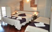 Туры в отель At Home Bed and Breakfast Туры в отель At Home Bed and Breakfast