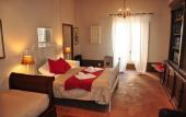 Туры в отель At Home Bed and Breakfast Туры в отель At Home Bed and Breakfast
