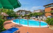 Туры в отель Hotel Benaco Туры в отель Hotel Benaco