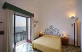 Туры в отель La Caravella Positano Beach, Residence Туры в отель La Caravella Positano Beach, Residence