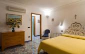 Туры в отель La Caravella Positano Beach, Residence Туры в отель La Caravella Positano Beach, Residence