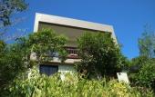 Туры в отель The Riverhouse Туры в отель The Riverhouse