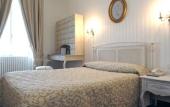 Туры в отель Hotel de France Туры в отель Hotel de France
