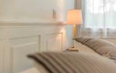 Туры в отель The Originals Boutique, Clair Hotel, Martigues Туры в отель The Originals Boutique, Clair Hotel, Martigues