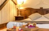 Туры в отель The Originals Boutique, Clair Hotel, Martigues Туры в отель The Originals Boutique, Clair Hotel, Martigues