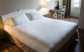 Туры в отель Hotel de France - Hotel de charme en Provence Туры в отель Hotel de France - Hotel de charme en Provence