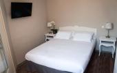 Туры в отель Hotel de France - Hotel de charme en Provence Туры в отель Hotel de France - Hotel de charme en Provence